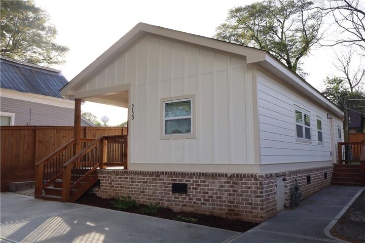 Property Photo:  5120 Railroad Avenue  GA 30542 