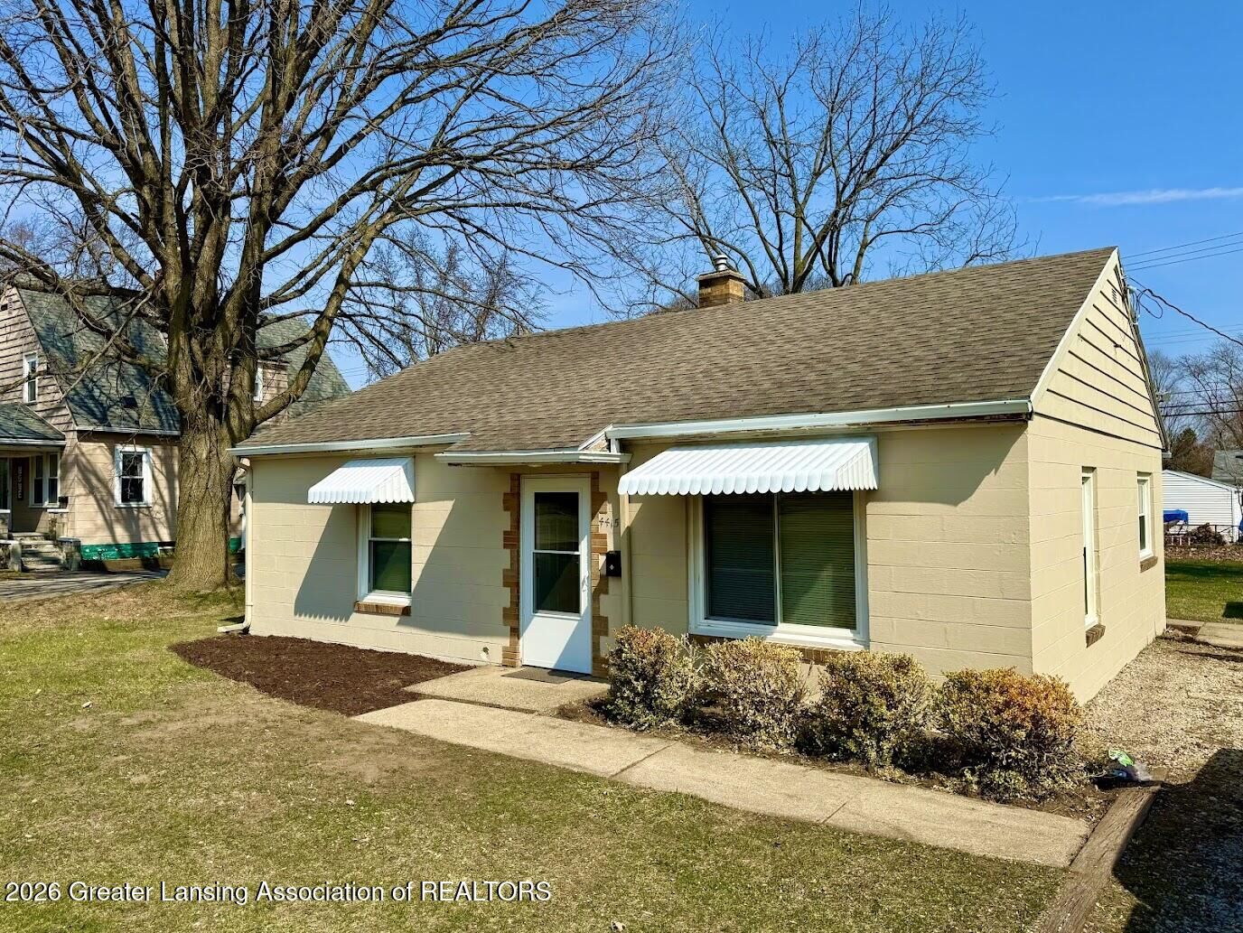Property Photo: 4415 S Pennsylvania Avenue MI 48915