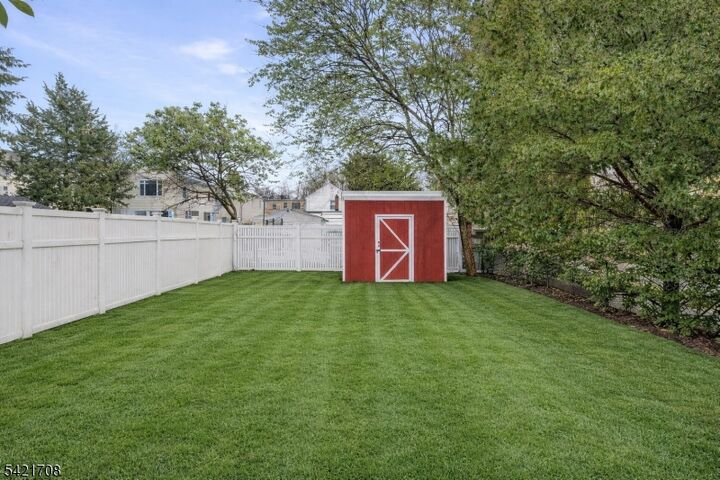 Property Photo: 46 Maple St NJ 07003