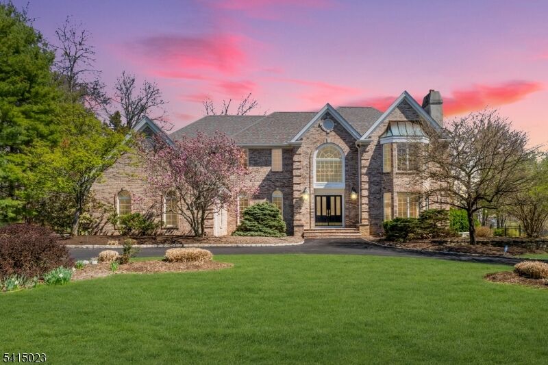 Property Photo:  4 Wilde Hollow  NJ 08836 