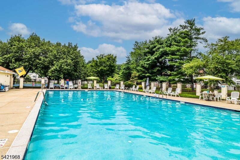 Property Photo:  5 Ardsley Sq  NJ 08859 