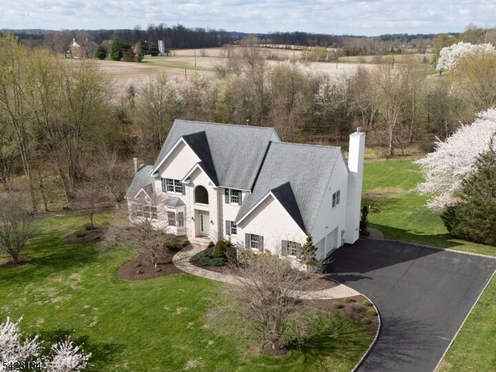 Property Photo:  18 Danberry Drive  NJ 08551 