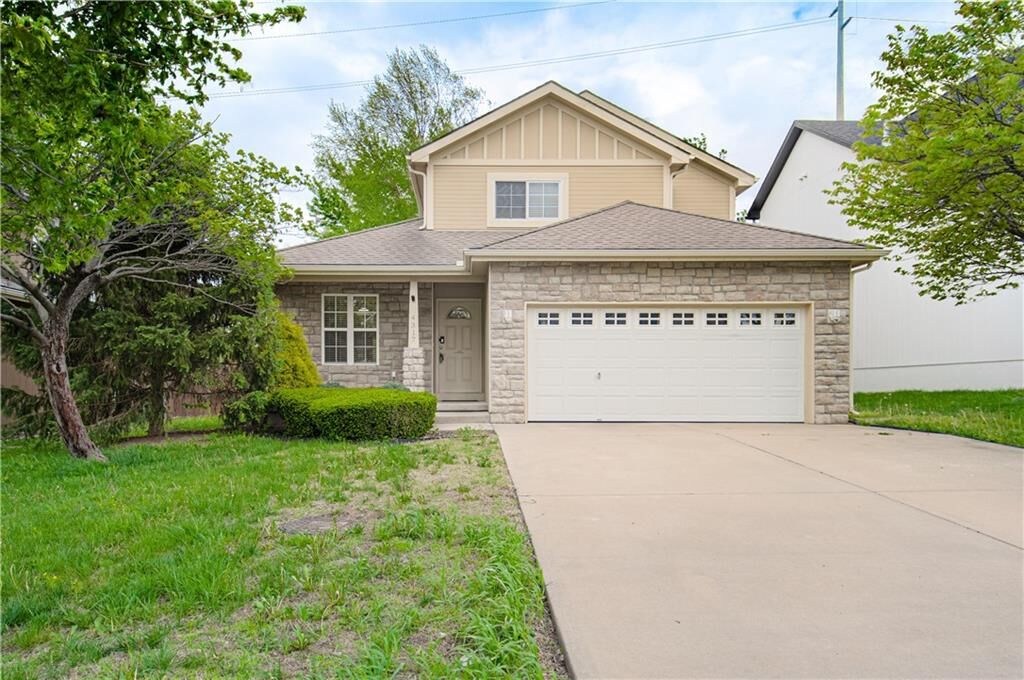 Property Photo:  4317 Ironwood Street  KS 66048 