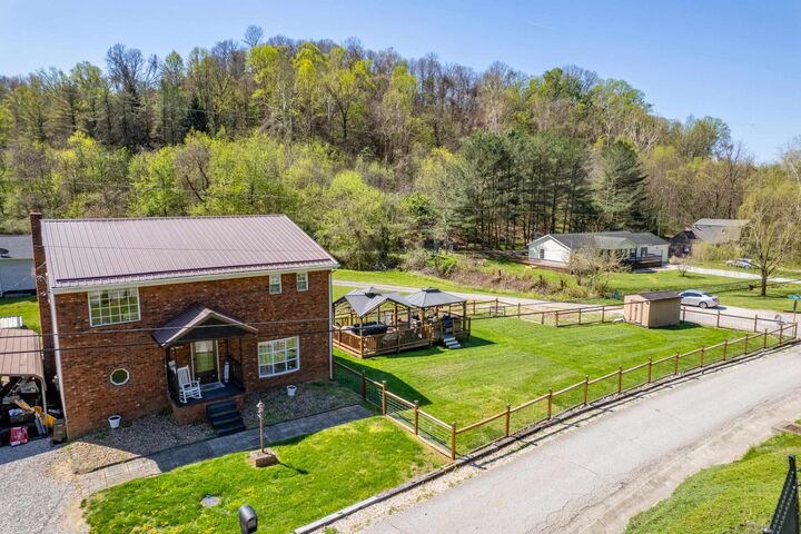 Property Photo:  1916 Ora Ritchey Road  OH 45638 