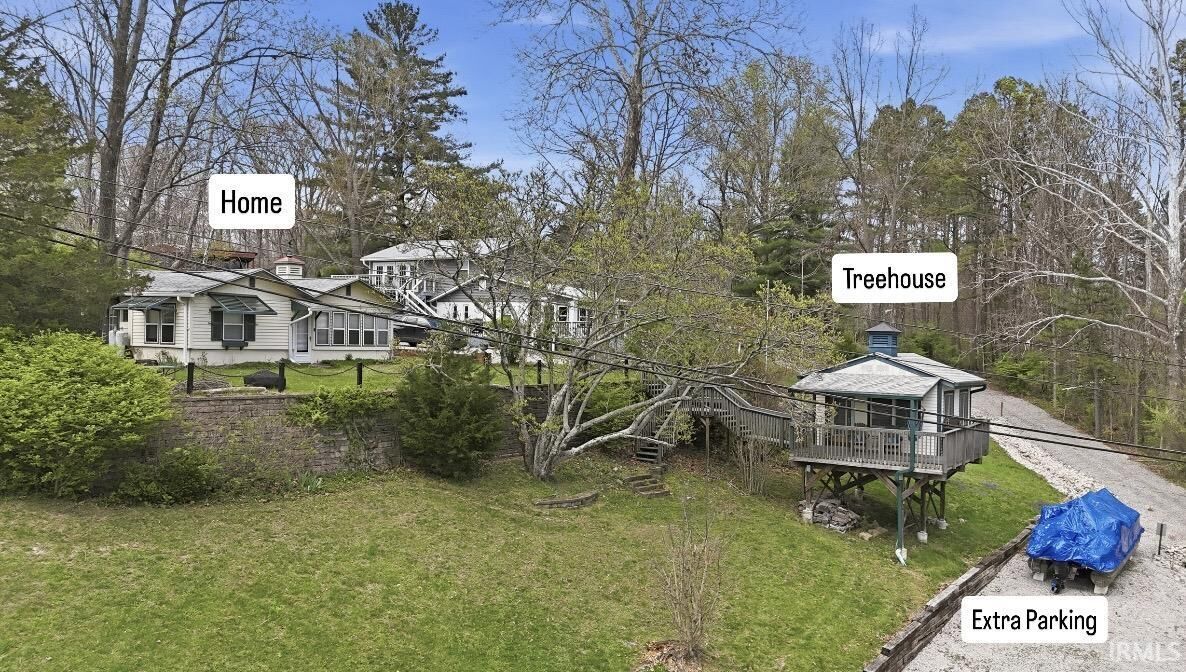 Property Photo: 8110 N Lakewood Drive IN 47468