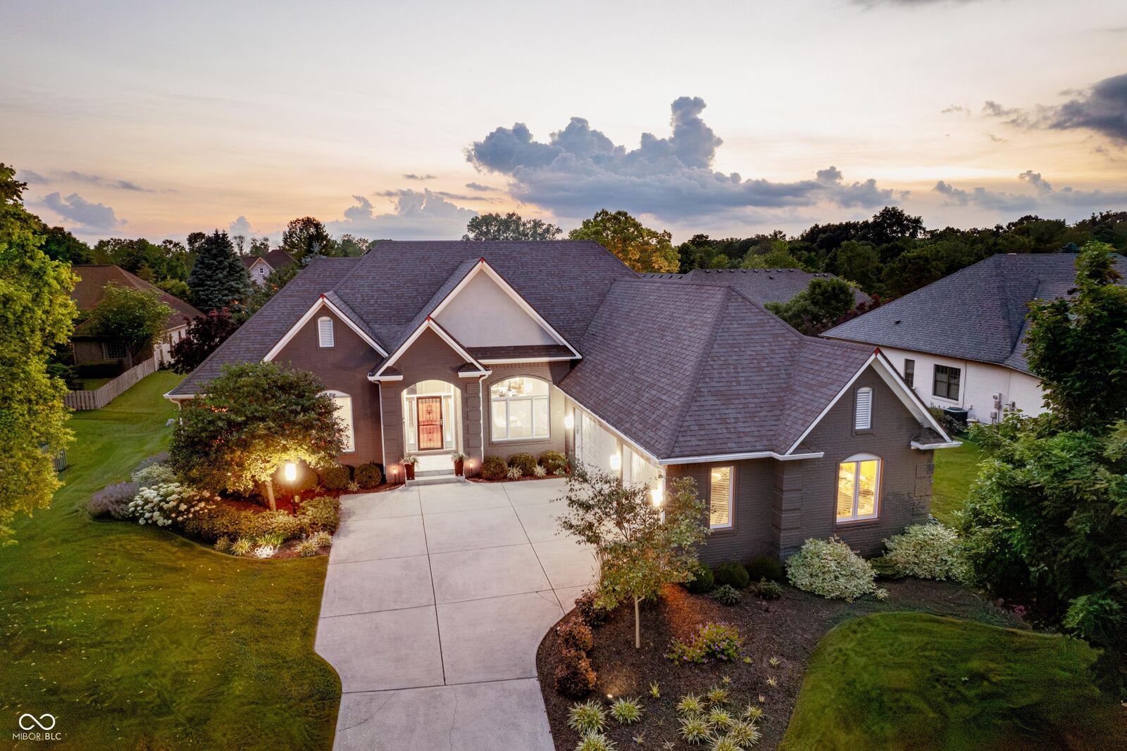 Property Photo: 9660 Sunwood Way IN 46032