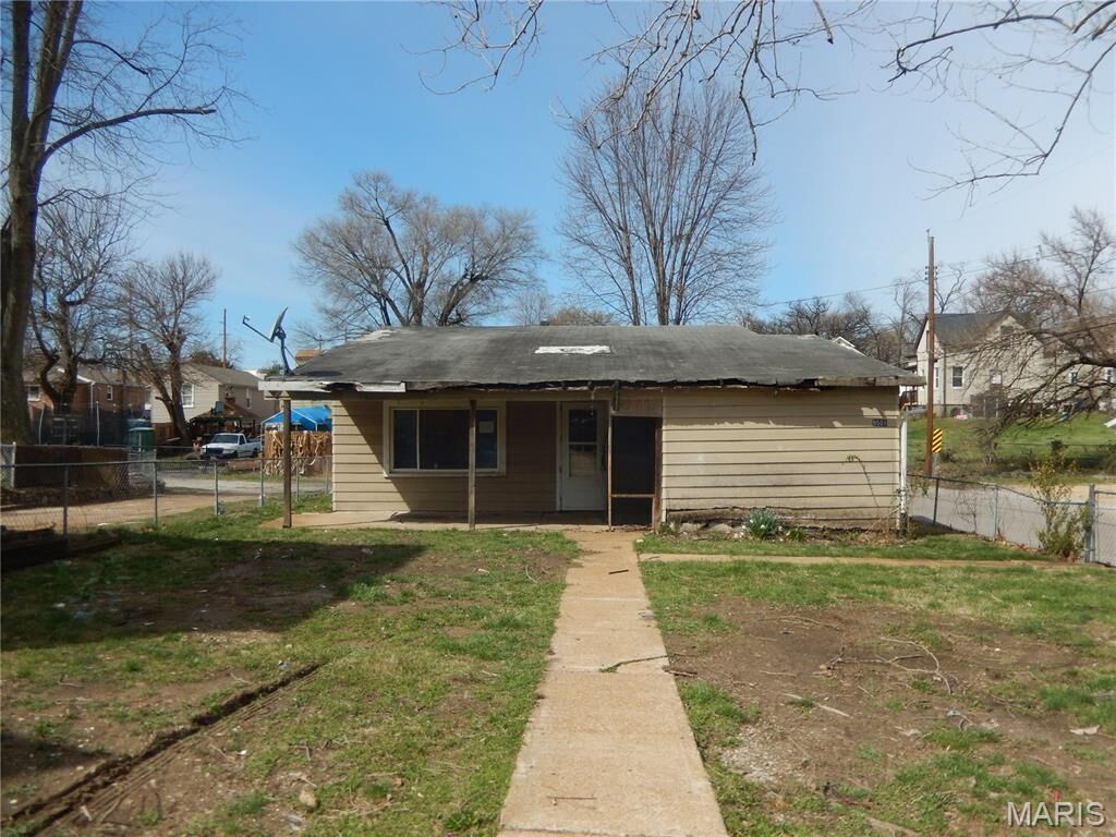 Property Photo: 9501 Kirchner Avenue MO 63125