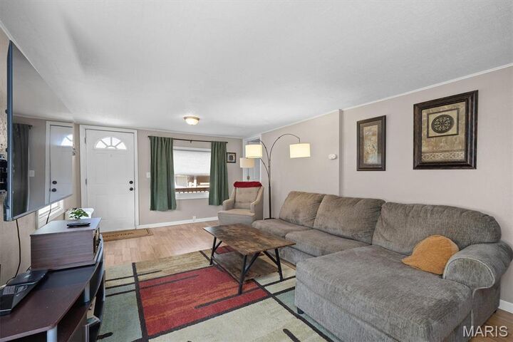 Property Photo:  112 3rd Avenue  IL 62025 