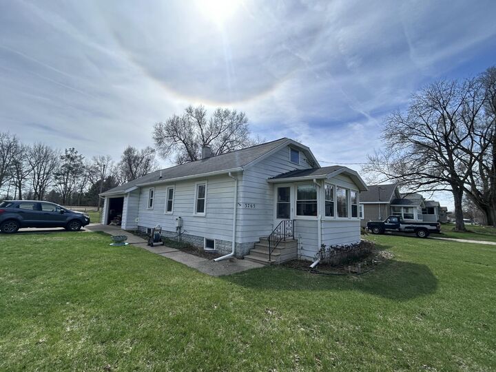 Property Photo:  3765 Flansburg Road  MI 49203 