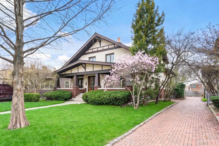 Property Photo: 82 Lawton Road IL 60546