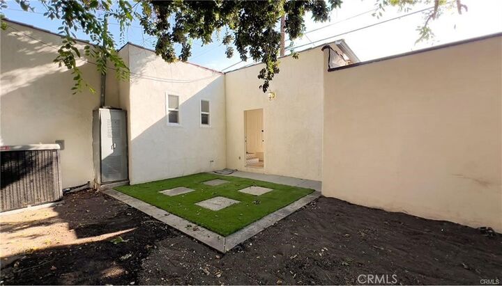 Property Photo:  4380 W 28th Street  CA 90018 