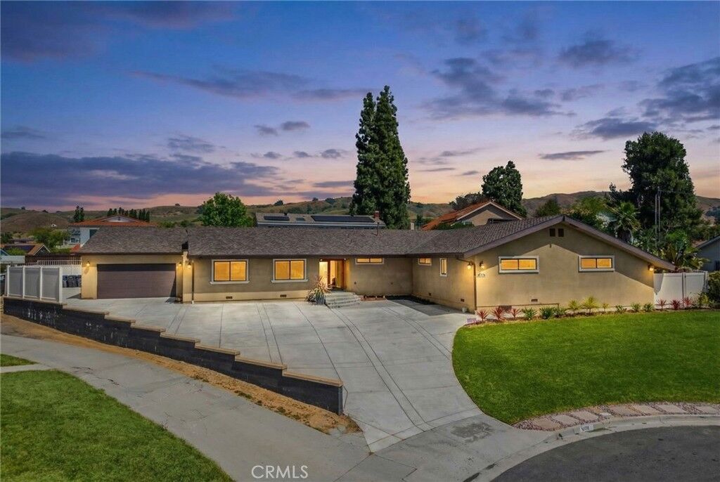 Property Photo: 1001 W Dorothy Drive CA 92821
