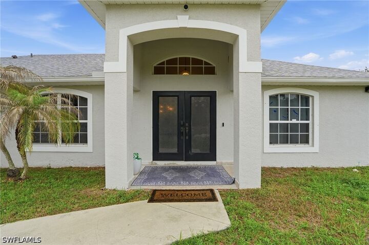 Property Photo:  1108 Plumosa Avenue  FL 33972 
