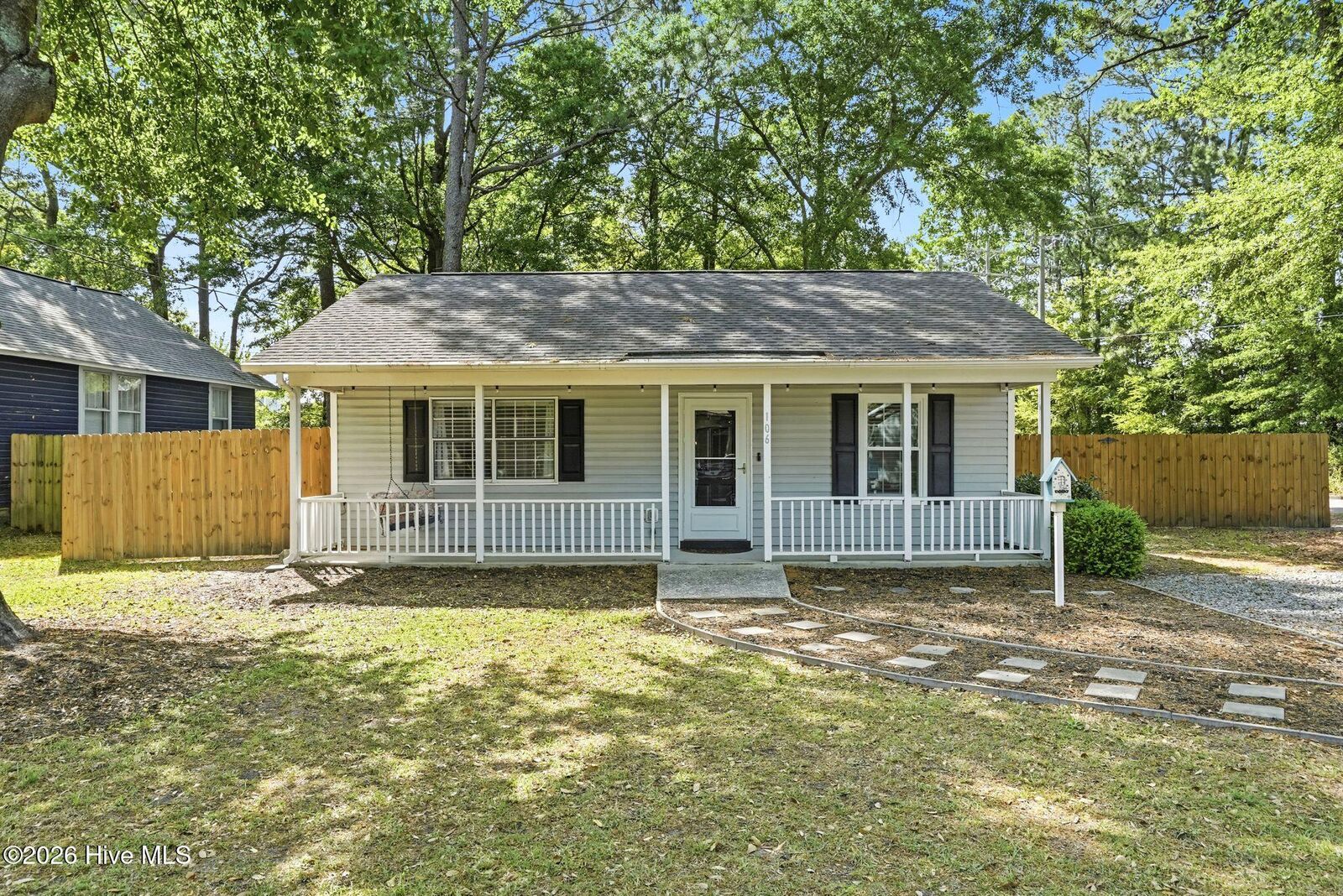 Property Photo:  106 New Bern Street  NC 28403 