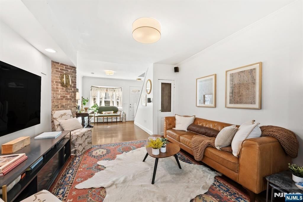 Property Photo:  62 Willow Terrace  NJ 07030 