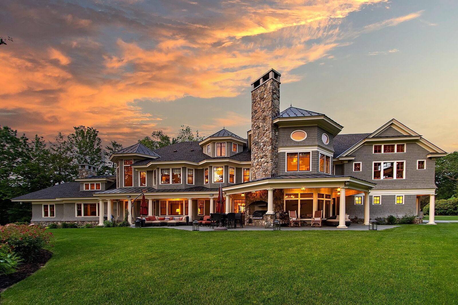 Property Photo: 30 Leopard'S Leap Road NH 03253