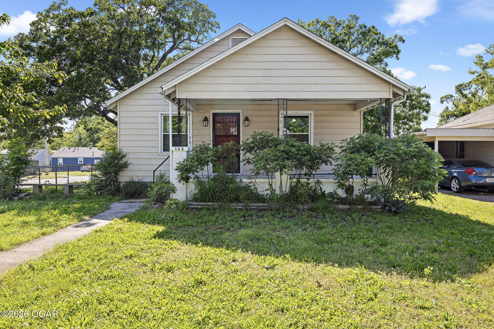 Property Photo:  132 S Mc Connell Avenue  MO 64801 