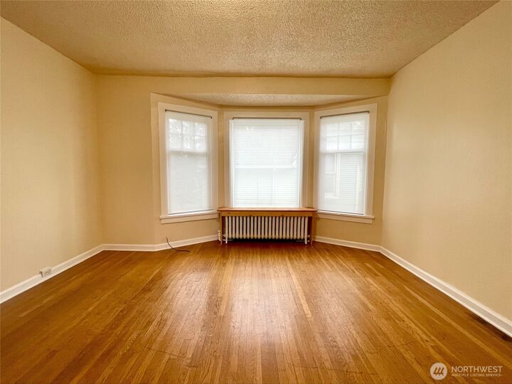 Property Photo: 317 17th Avenue E WA 98112