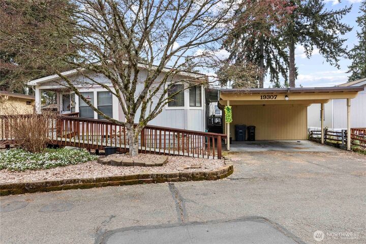 Property Photo:  19307  100th Avenue E 70  WA 98338 