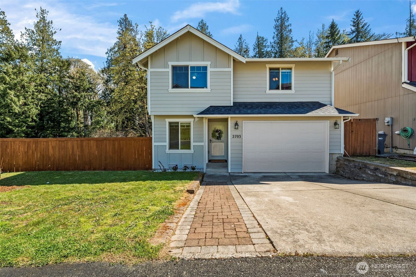 Property Photo:  2703  Maryland Way E  WA 98366 