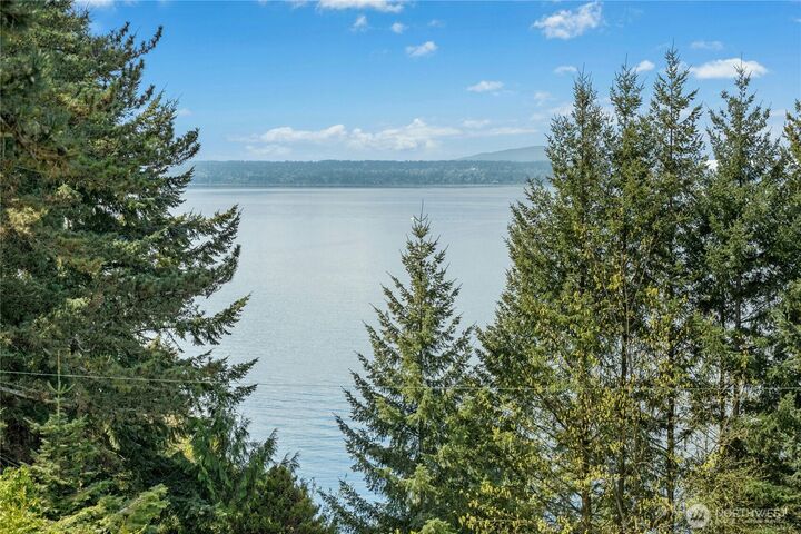 Property Photo: 4014 57th Avenue SW WA 98116