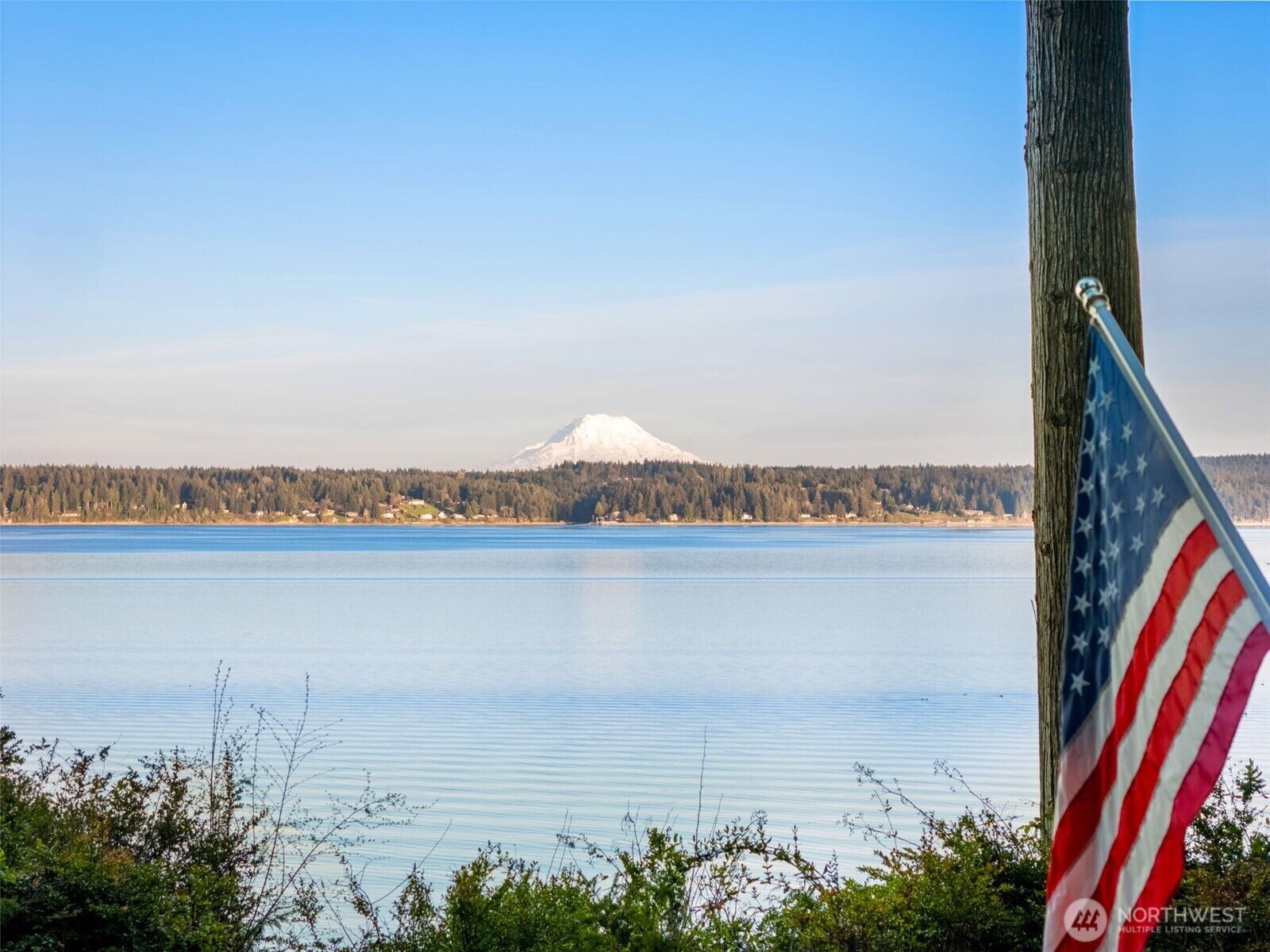 Property Photo: 362 E Pointes Drive E WA 98584