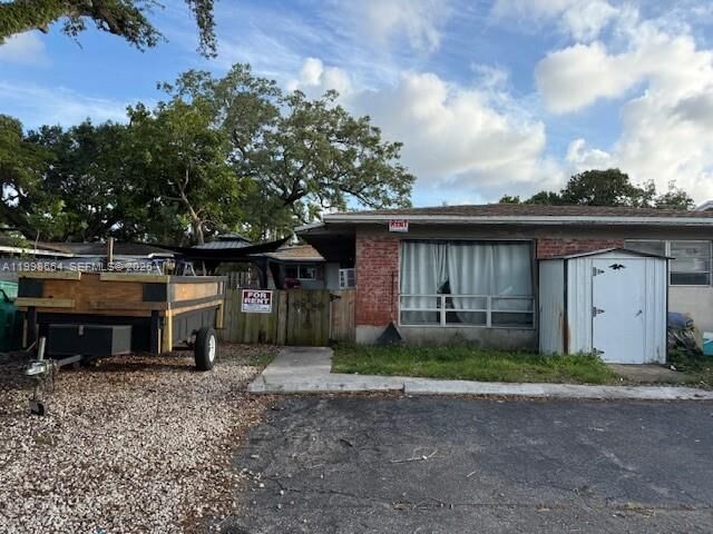 Property Photo:  4148 SW 24th St 0  FL 33317 