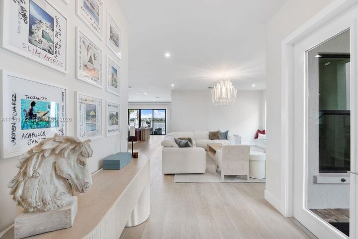 Property Photo:  12609 Solana Bay Cir  FL 33412 