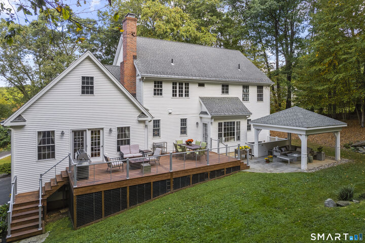 Property Photo:  74 Farm View Road  CT 06524 