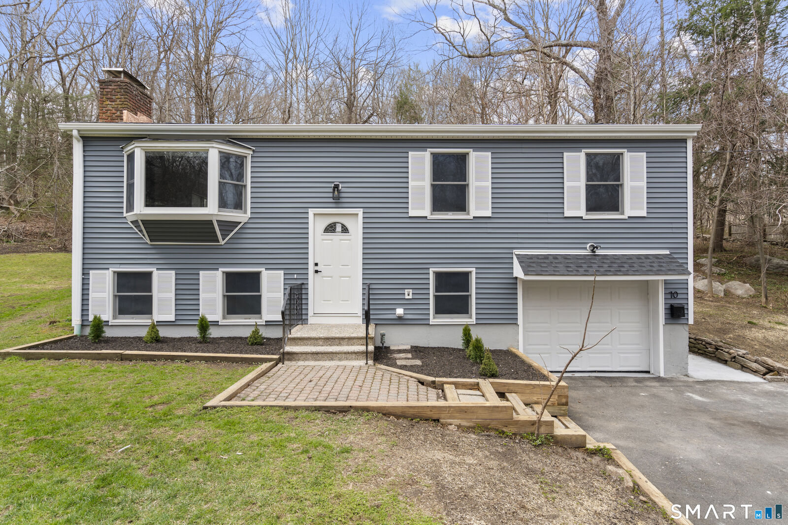 Property Photo:  70 Dayton Road  CT 06896 