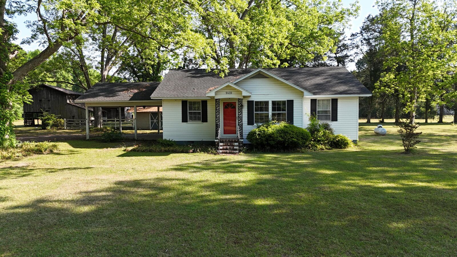 Property Photo:  9439 Charleston Highway  SC 29018 