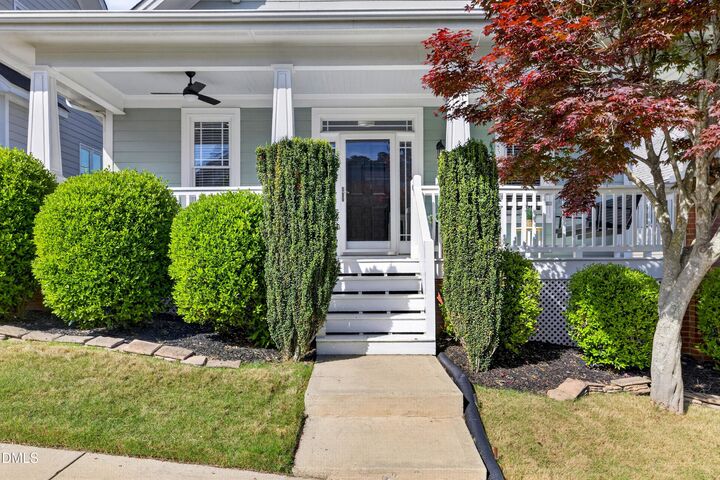 Property Photo:  105 Garden Side Way  NC 27502 