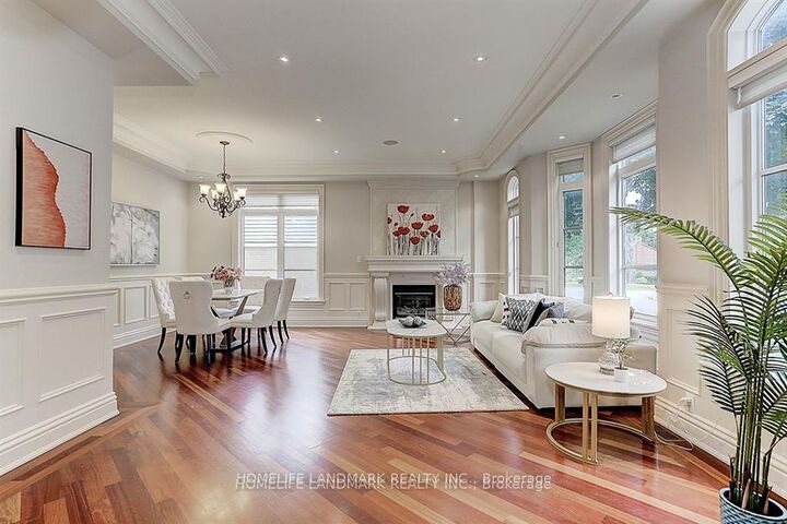 Property Photo: 34 Moccasin Trail ON M3C 1Y7