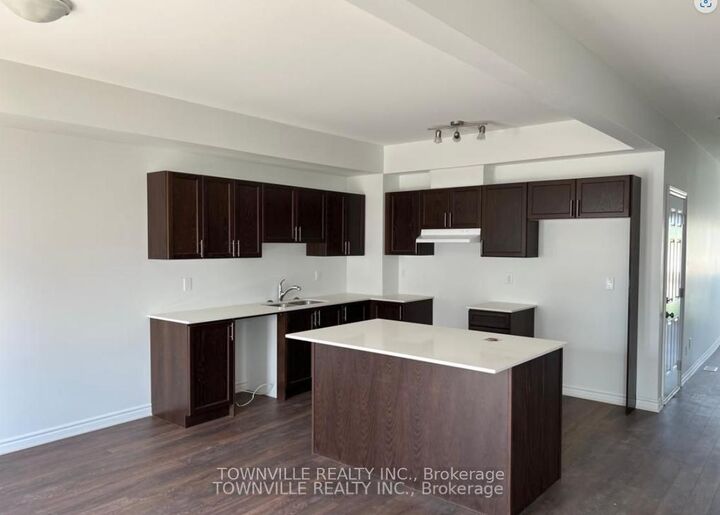 Property Photo: 18 Lincoln Drive ON K8N 0T8