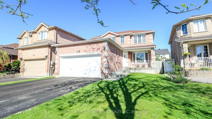 Property Photo:  62 Birchwood Drive  ON L4M 6X8 