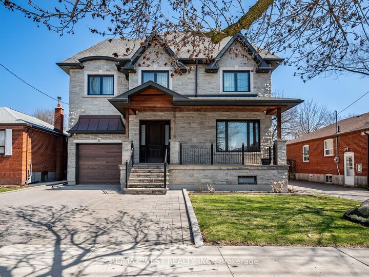 5 Paula Boulevard — photo 1