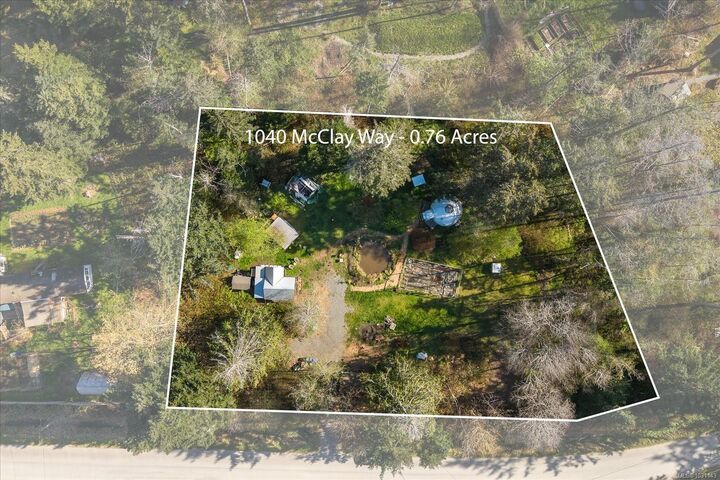 1040 McClay Way — photo 1