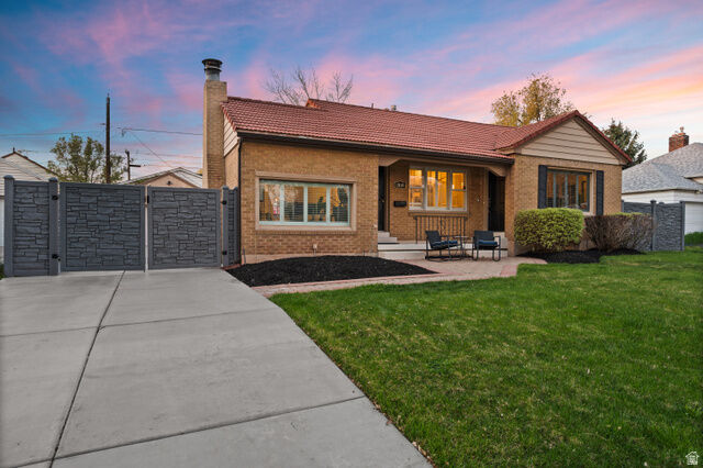 Property Photo:  1919 E Blaine Ave  UT 84108 