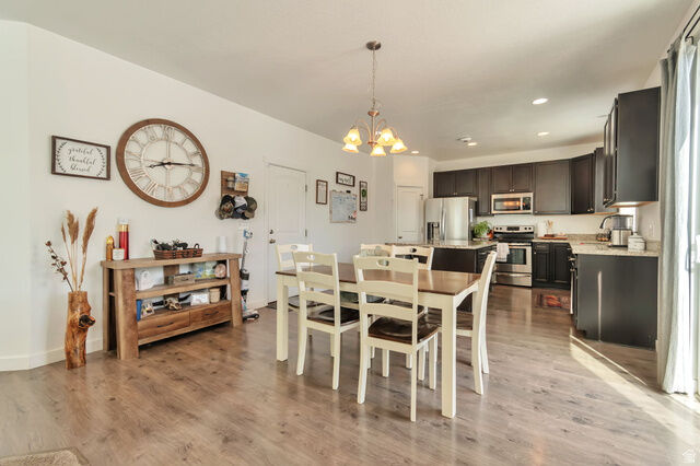 Property Photo: 253 W Quartz Rd UT 84074
