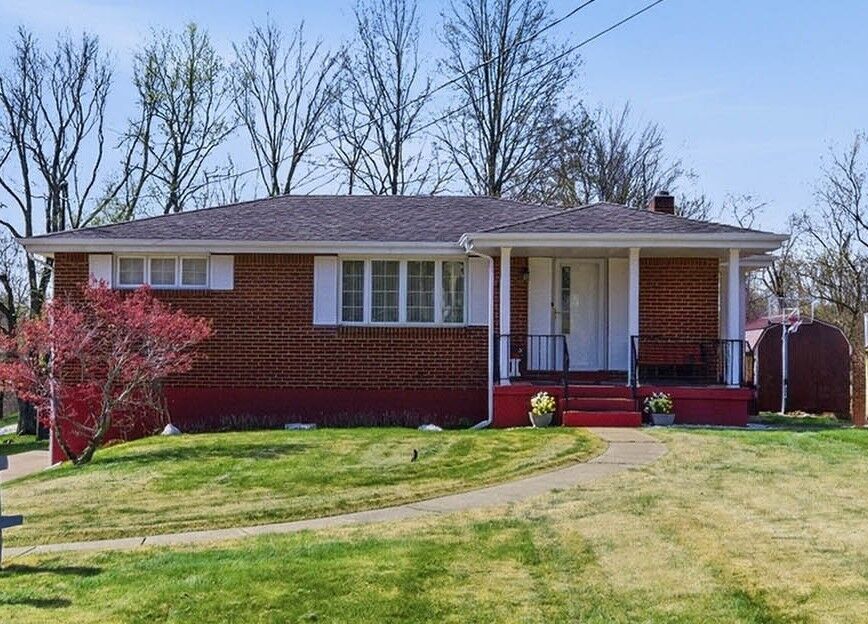 Property Photo:  6437 Willem Drive  PA 15332 
