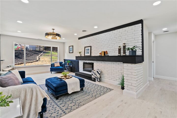 Property Photo:  350 Mowry Dr  PA 15236 