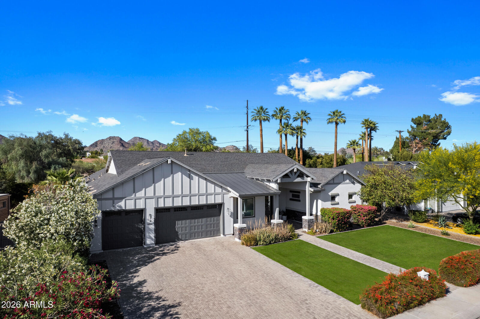 Property Photo:  3550 E Oregon Avenue  AZ 85018 