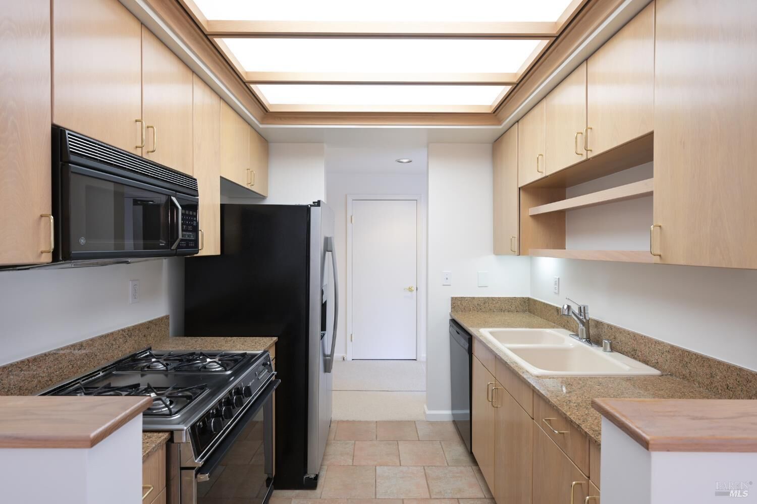 Property Photo: 100 Deer Valley Road 3G CA 94903