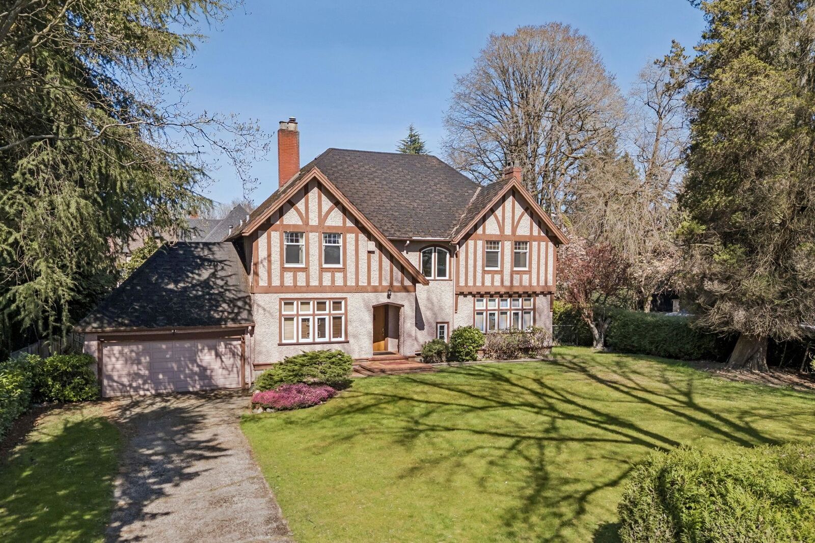 Property Photo: 1603 W 49th Avenue BC V6M 2R8