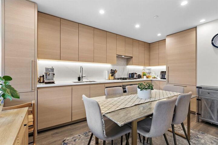 305 Morrissey Road 603 — photo 1