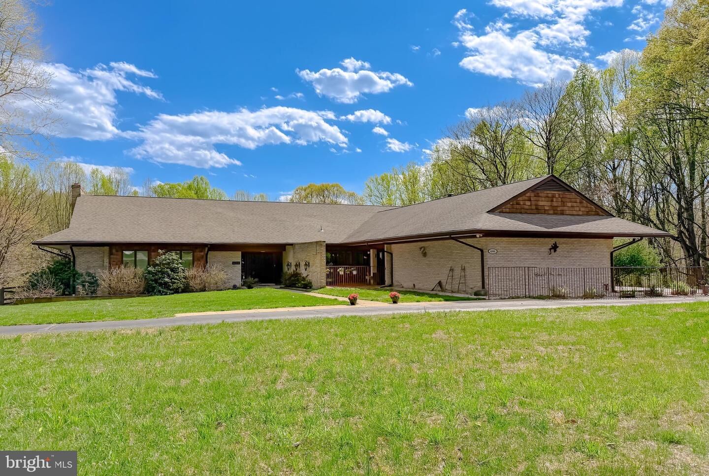 Property Photo:  6305 Cool Springs Farm Court  MD 20646 