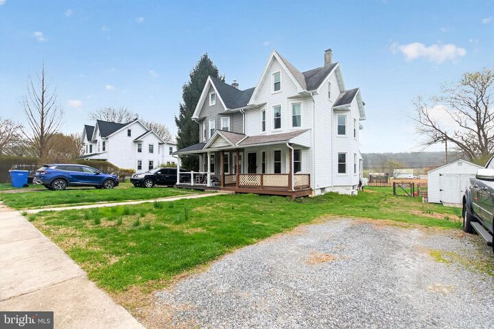 Property Photo:  62 E 2nd Avenue  PA 19365 