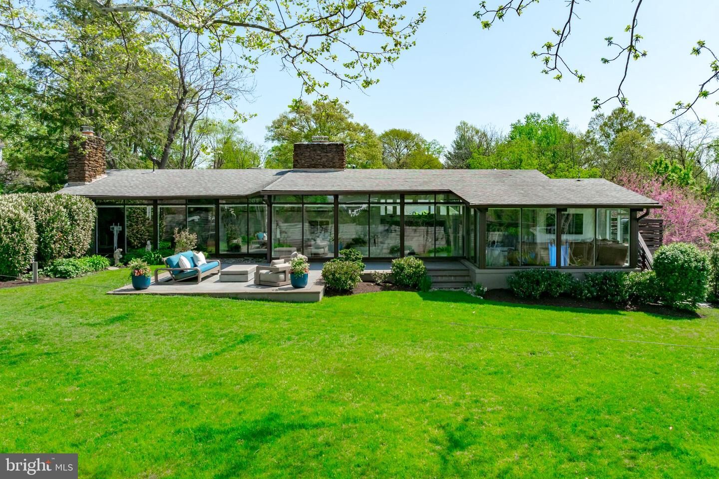 Property Photo:  1924 Thomas Drive  MD 21409 