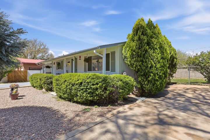 Property Photo:  70 E Springdale Drive  AZ 85541 