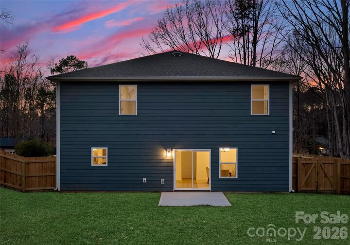 Property Photo:  5549 Manning Road  NC 28269 